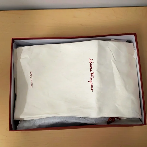 Salvatore Ferragamo Laced Shoes - Picture 11 of 11